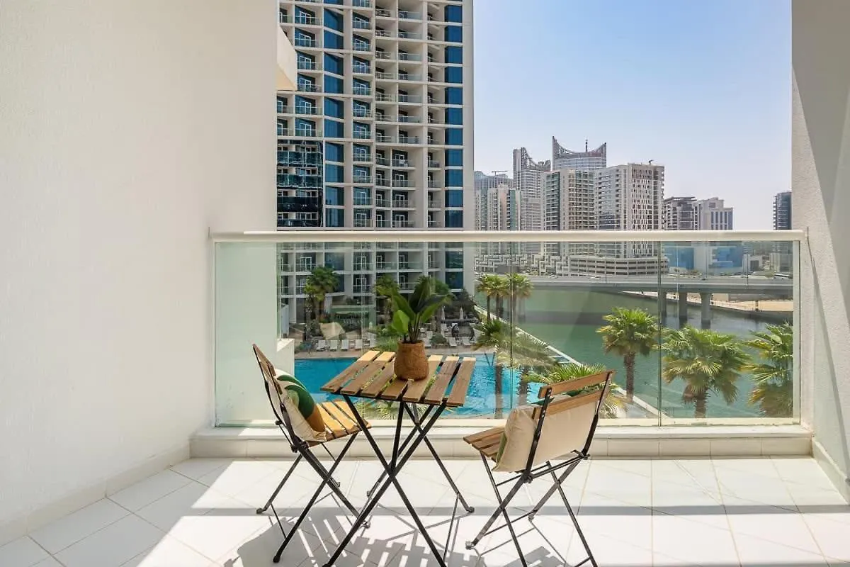 Apartment Frank Porter - Damac Prive Dubai United Arab Emirates